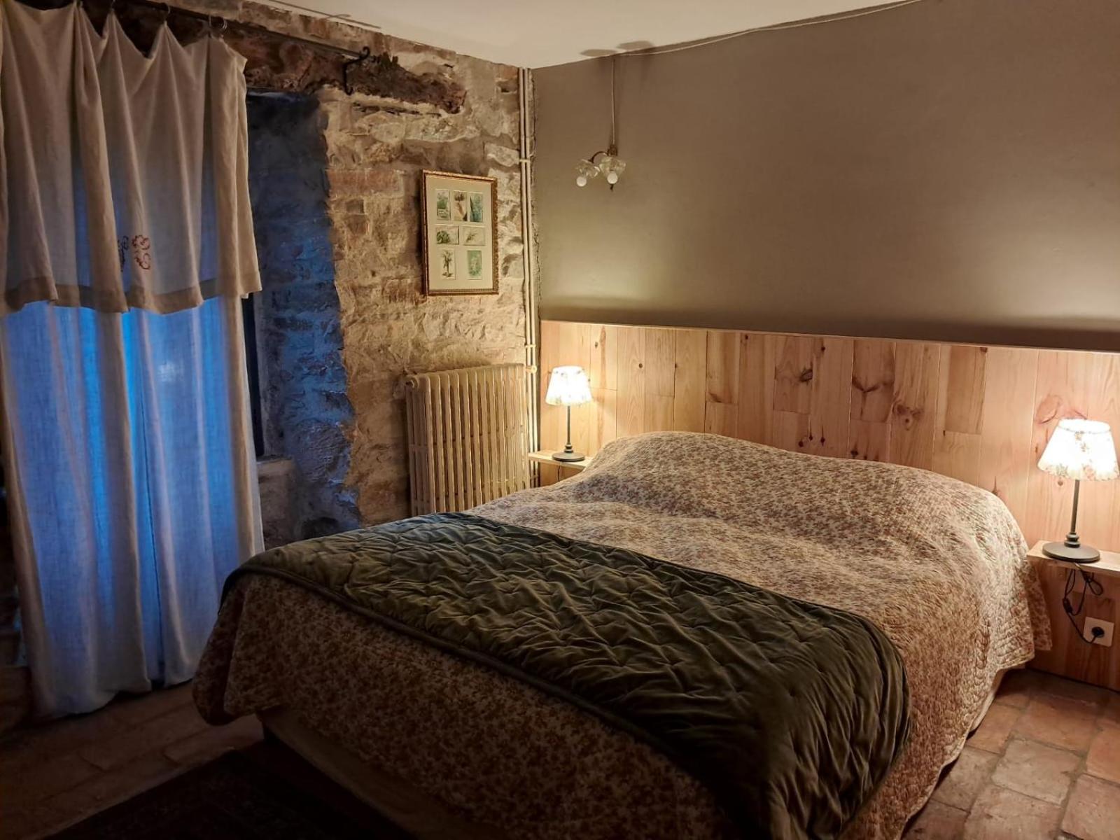 Nabat Le Haut, Chambre Et Table D'Hotes Courniou 외부 사진