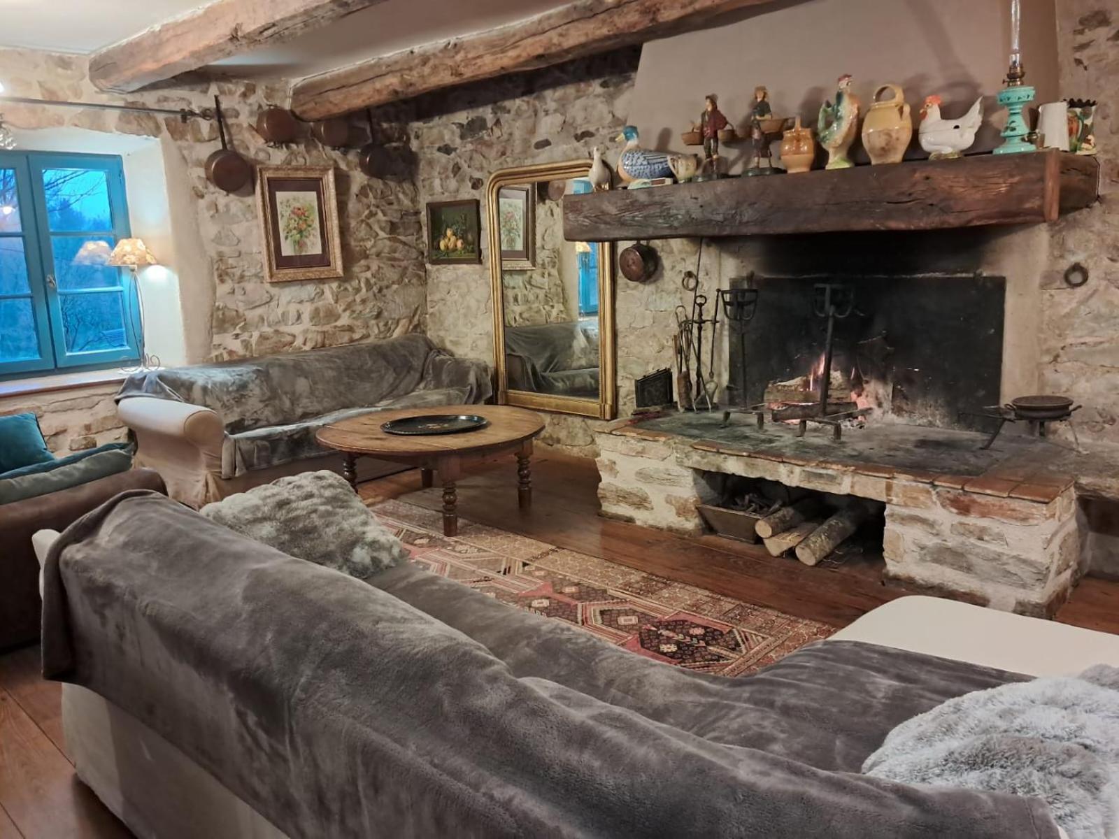 Nabat Le Haut, Chambre Et Table D'Hotes Courniou 외부 사진